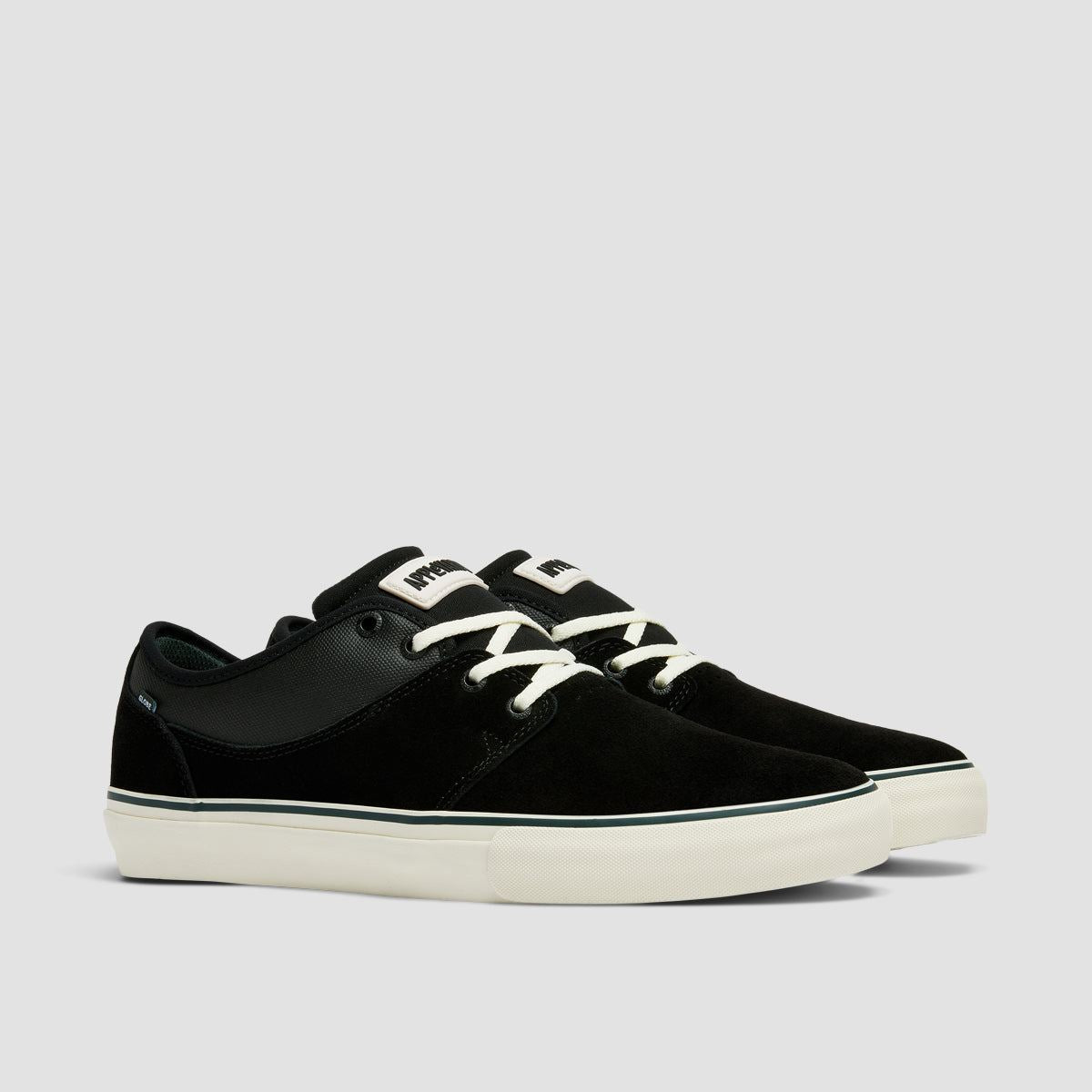 Globe Mahalo Shoes - Black/Antique/Pine