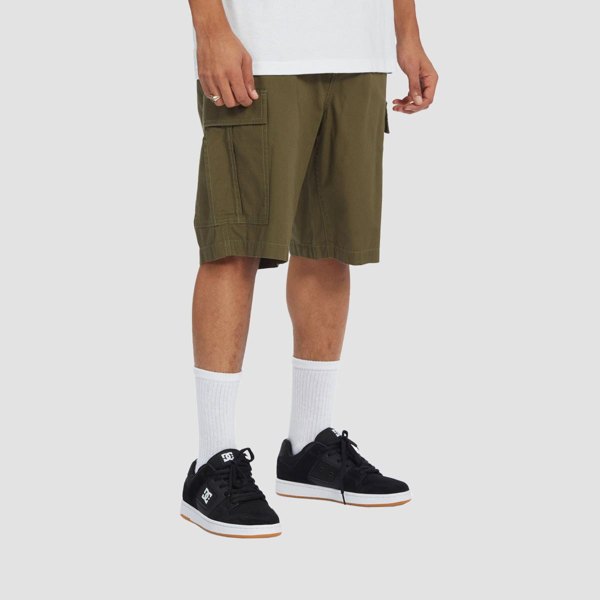 DC Warehouse 2 Cargo Shorts Ivy Green