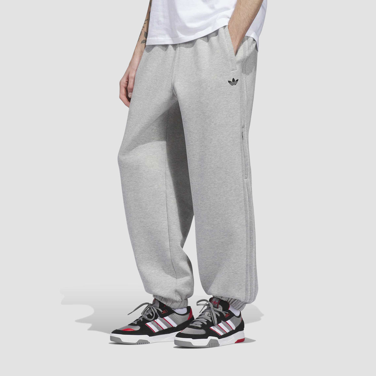 adidas Skateboarding Technical Sweatpants MGH Solid Grey