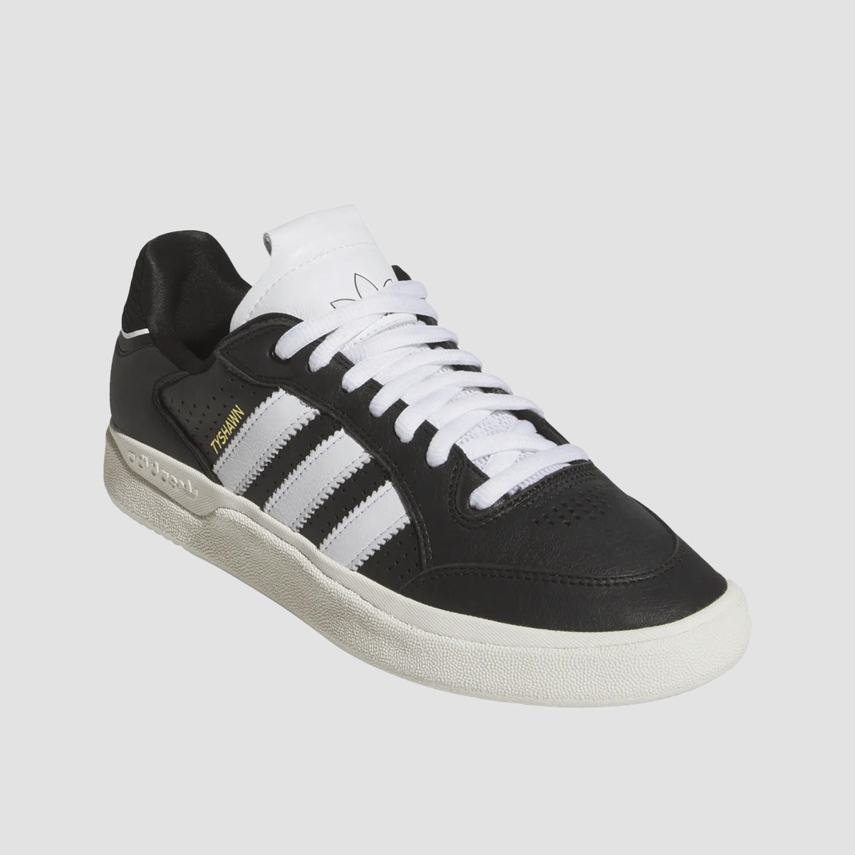 adidas Tyshawn Low Shoes - Core Black/Ftwr White/Chalk White