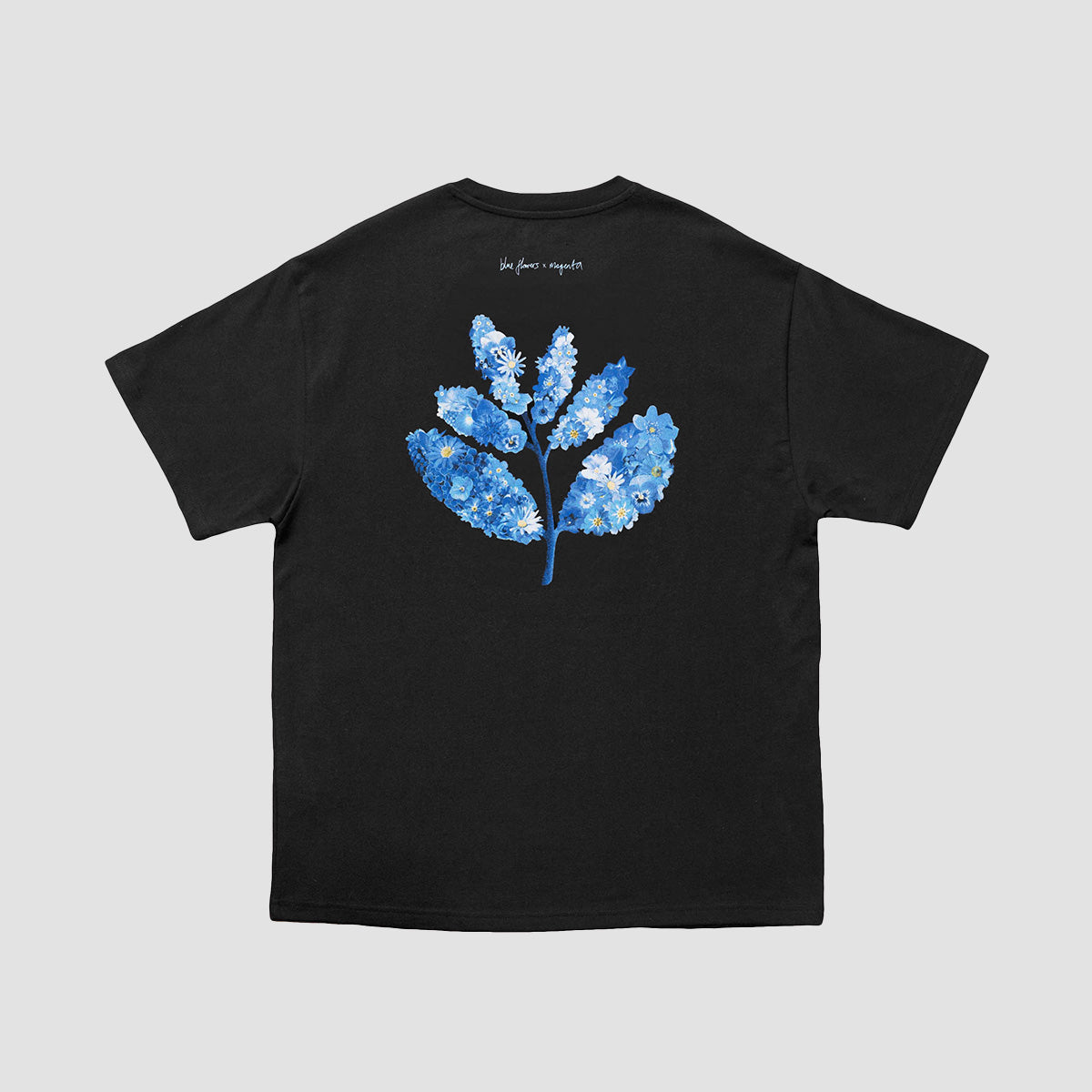 Blue Flowers x Magenta T-Shirt Black