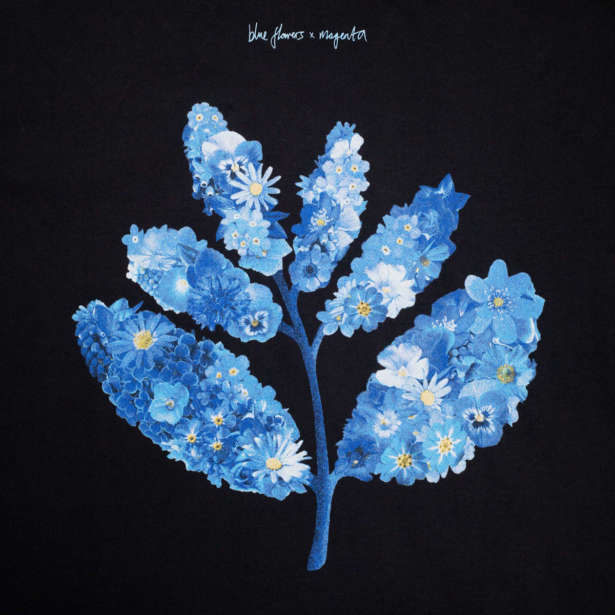 Blue Flowers x Magenta T-Shirt Black