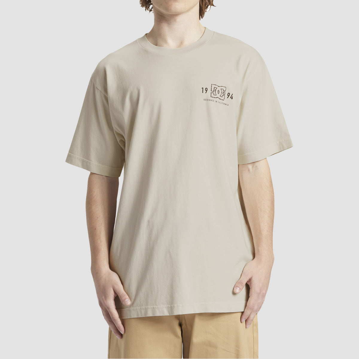 DC High Rise T-Shirt Lily White Acid Wash