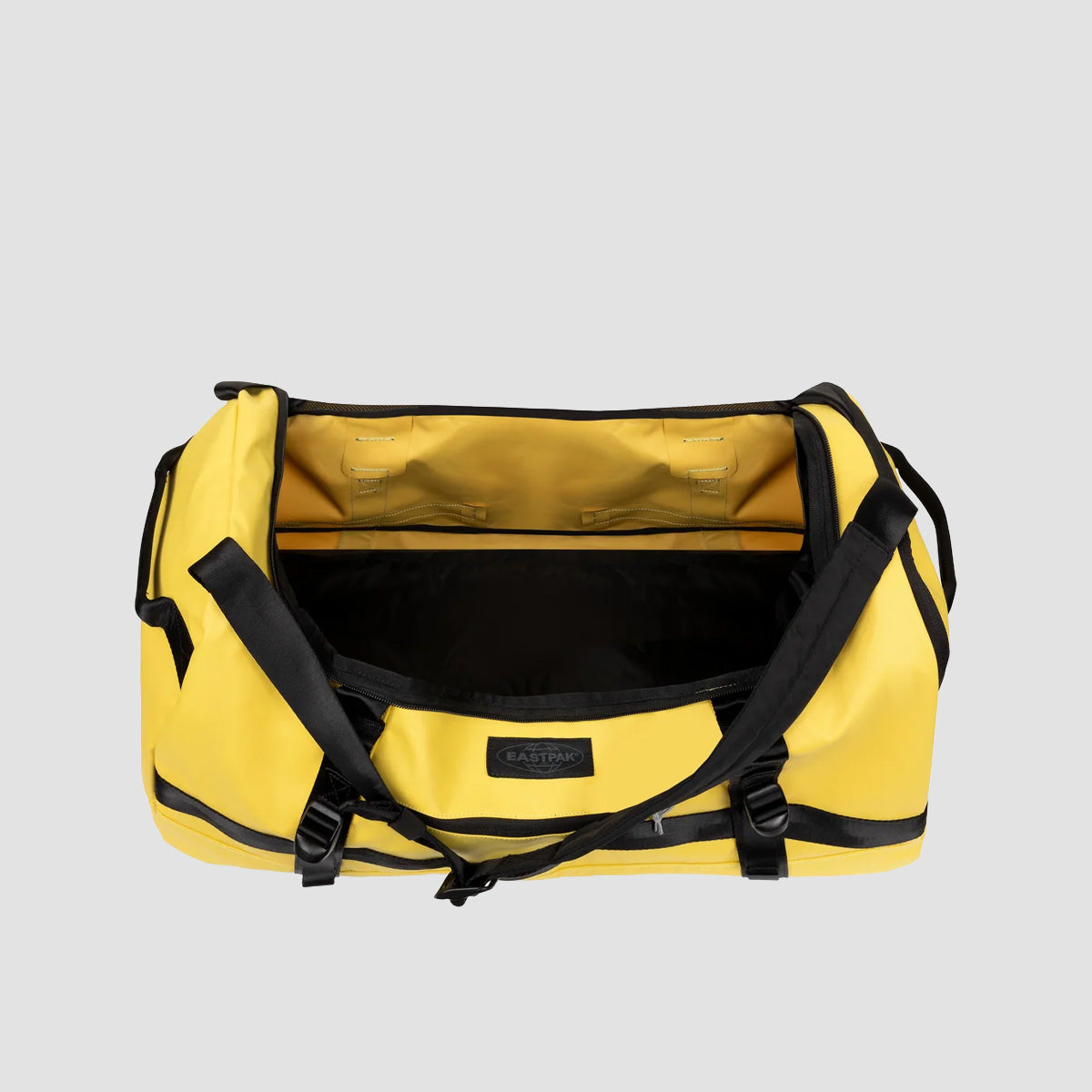 Eastpak Duffel Pack M 70L Duffle Bag Tarp Bamboo