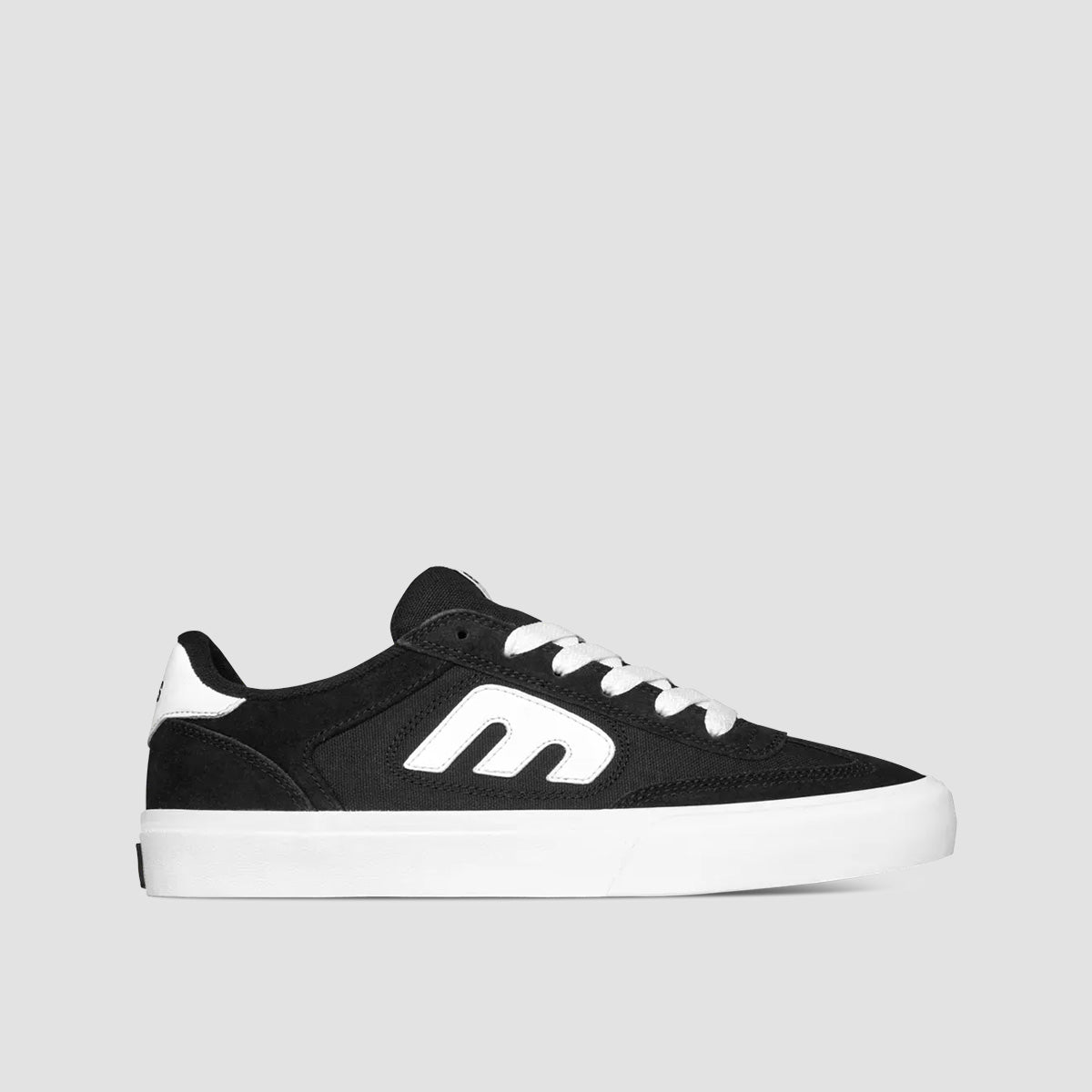 Etnies Locut Vulc Shoes - Black/White