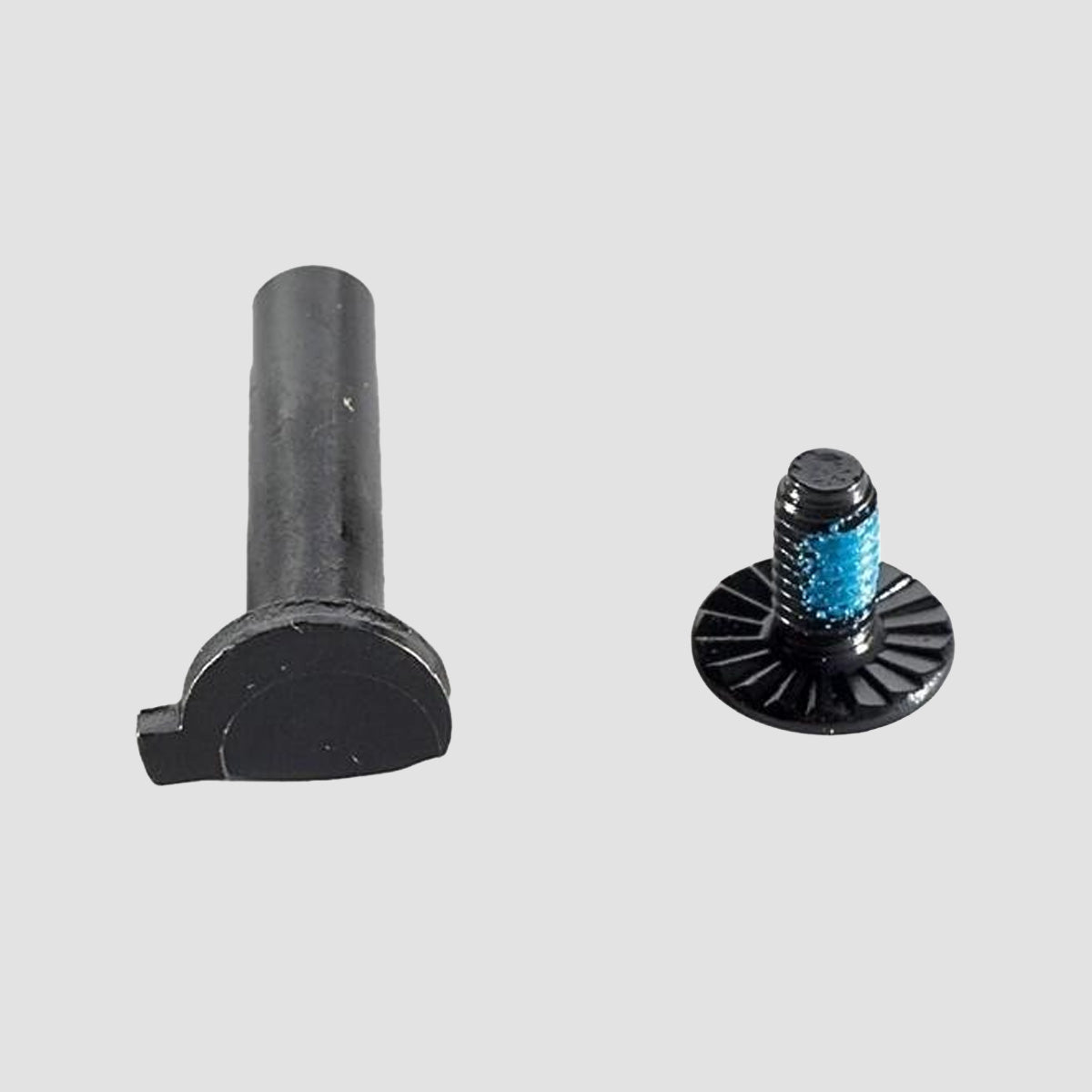 Ground Control Axles Sickle Bolt FLT Black