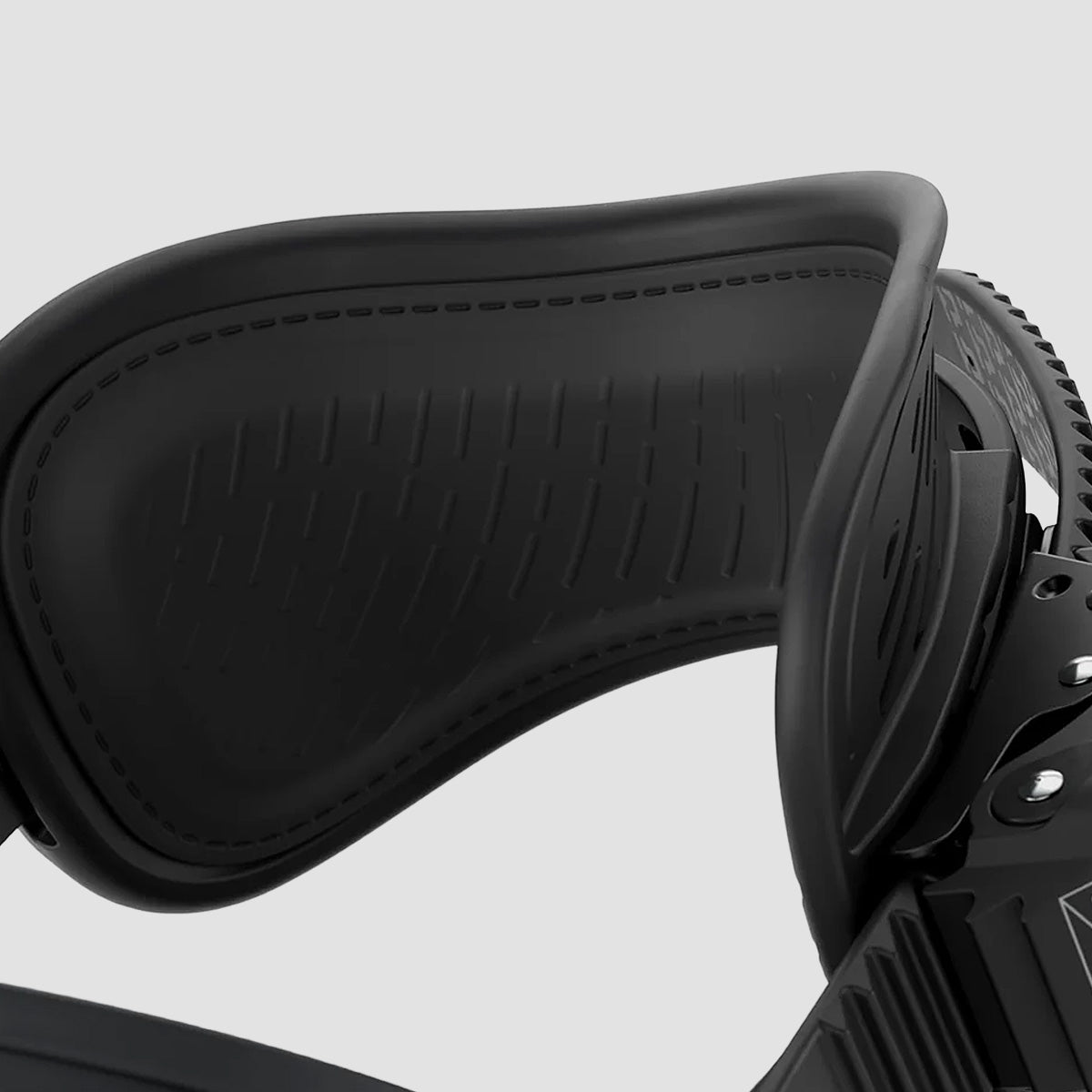 Union Strata Snowboard Bindings Black