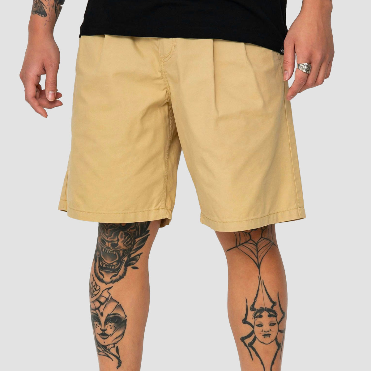 Vans yellow outlet shorts