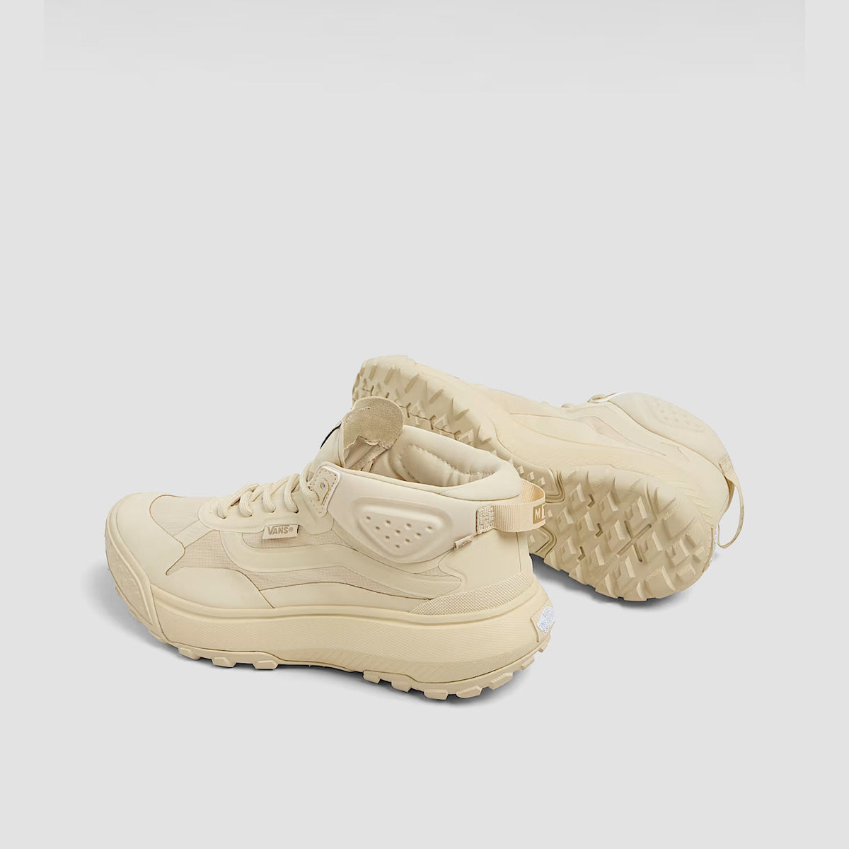 Vans MTE Crosspath Mid Top Shoes - Cream