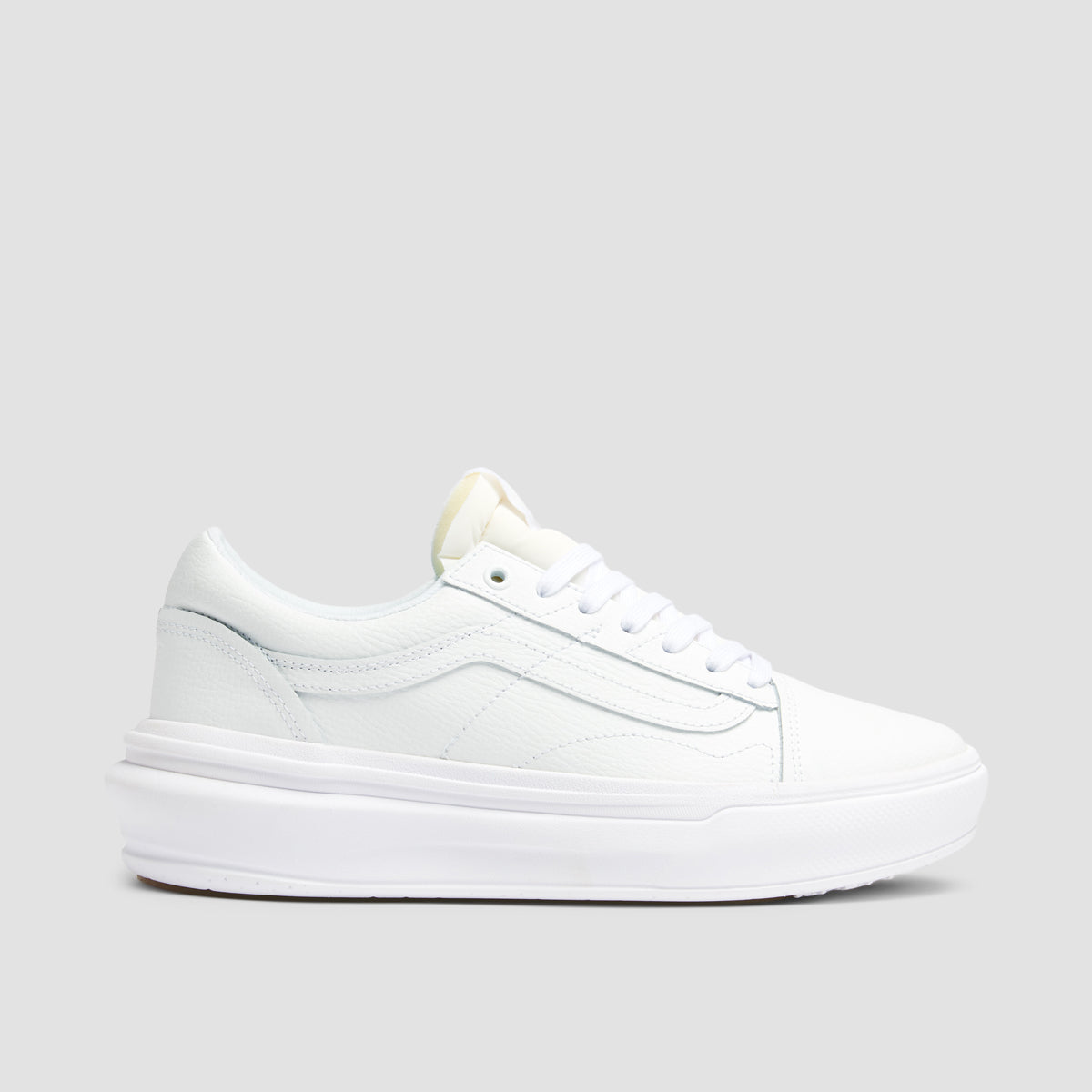 Vans Suede Old Skool Overt CC Shoes True White true Men Women White Unisex 4