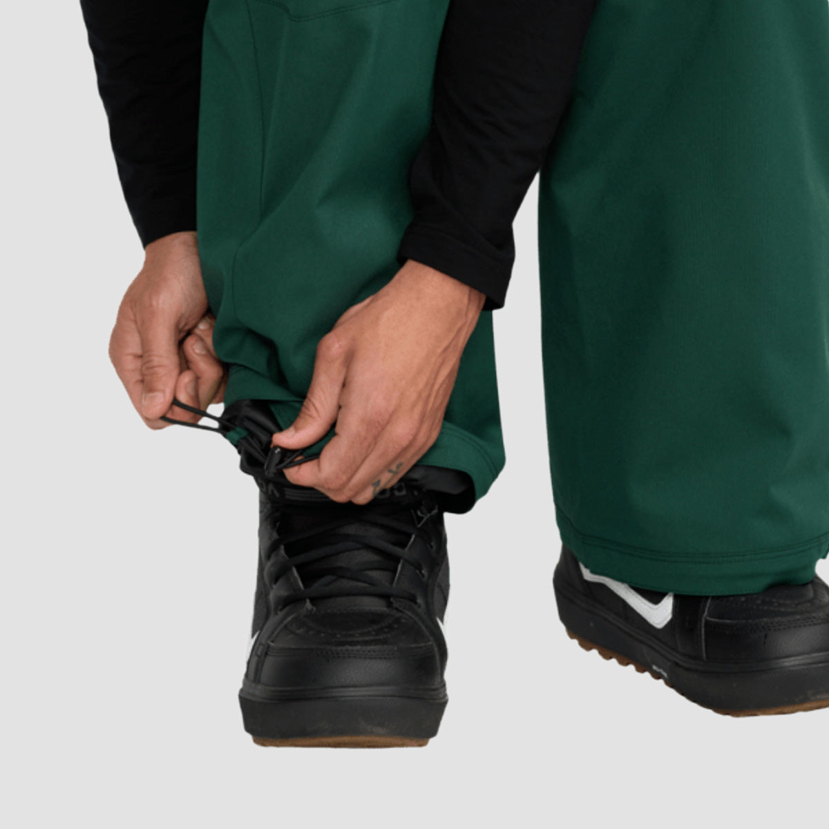 Volcom Snow Billow 10K Snow Pants Black Green