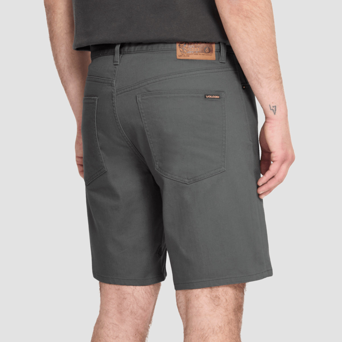 Volcom Solver 5 Pocket 19" Twill Shorts Dusk Grey