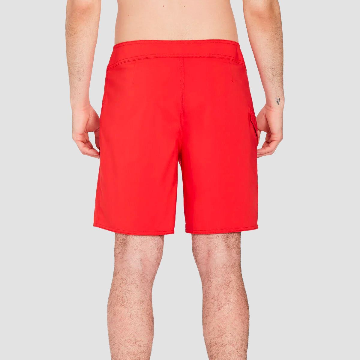 Volcom Lido Solid Mod 18" Boardshorts Ribbon Red