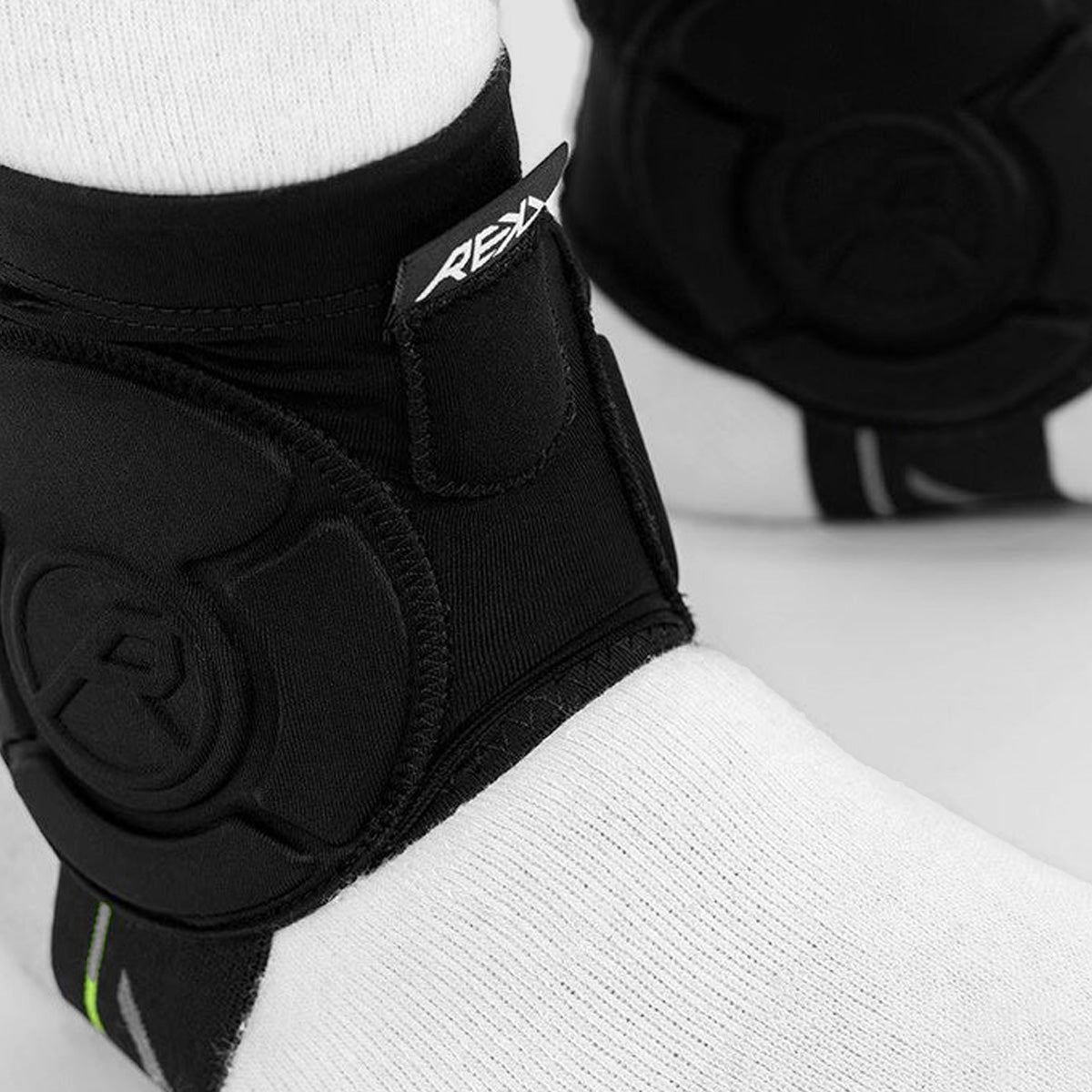 REKD Energy Covert Ankle Guards Black