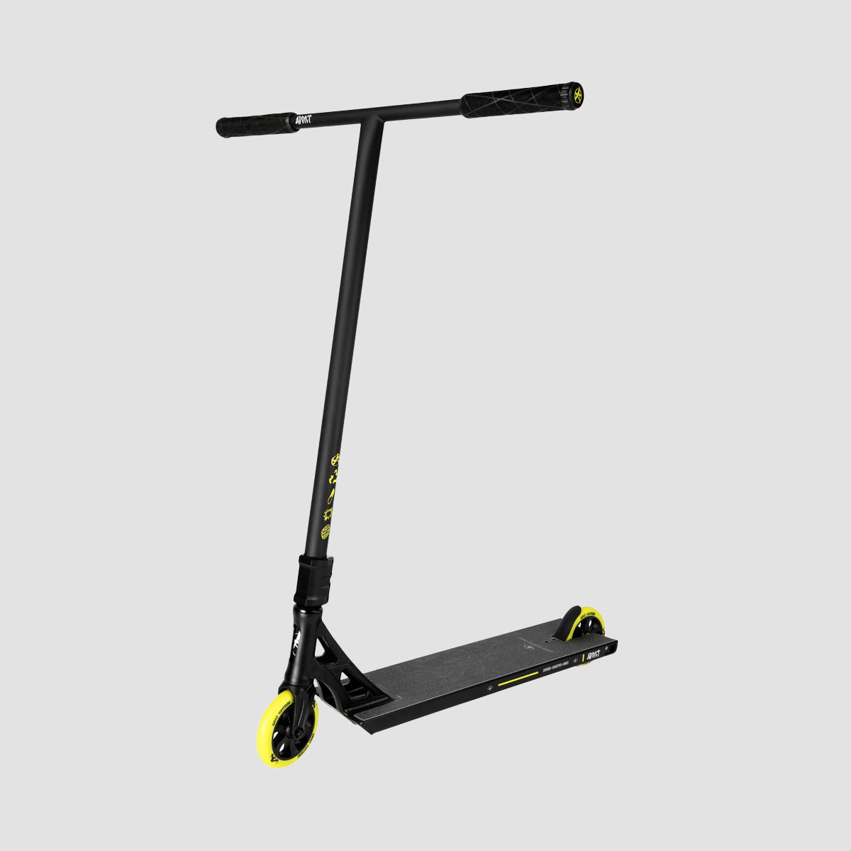 Addict Revenger Pulse 590mm Complete Scooter Black/Yellow