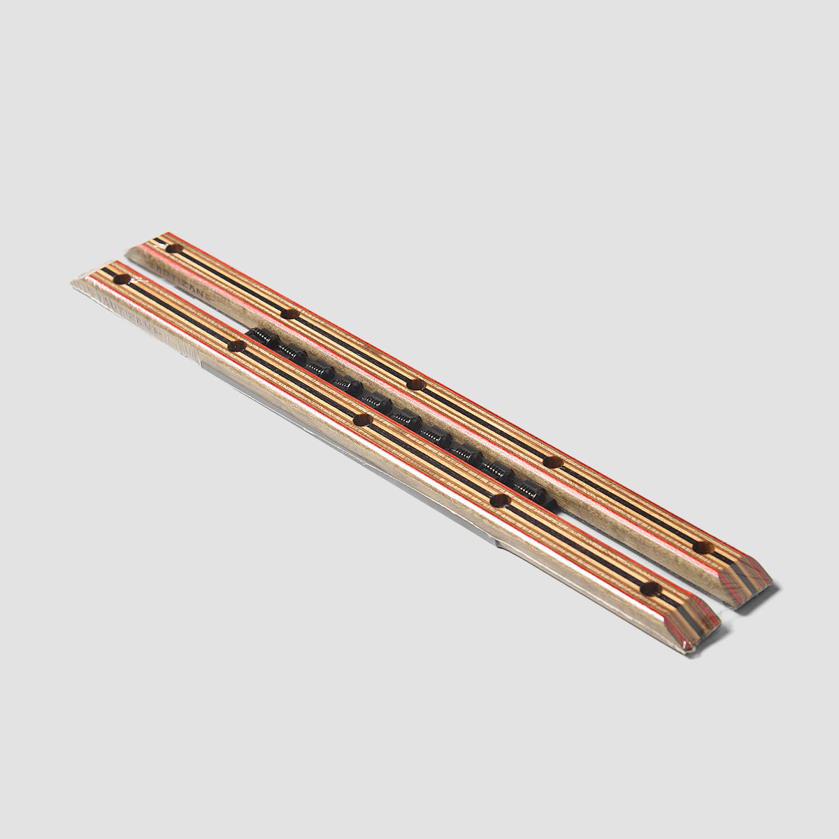 Artizan Recycled Skateboard Rails Brown/Red/Black