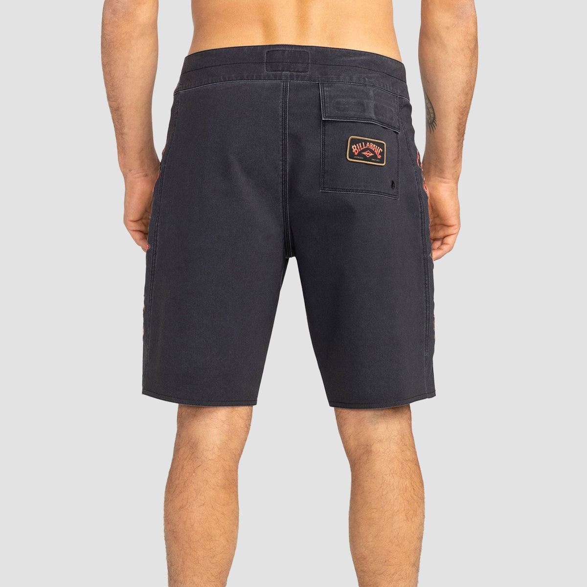 Billabong Bad Trip D Bah 19" Boardshorts Black