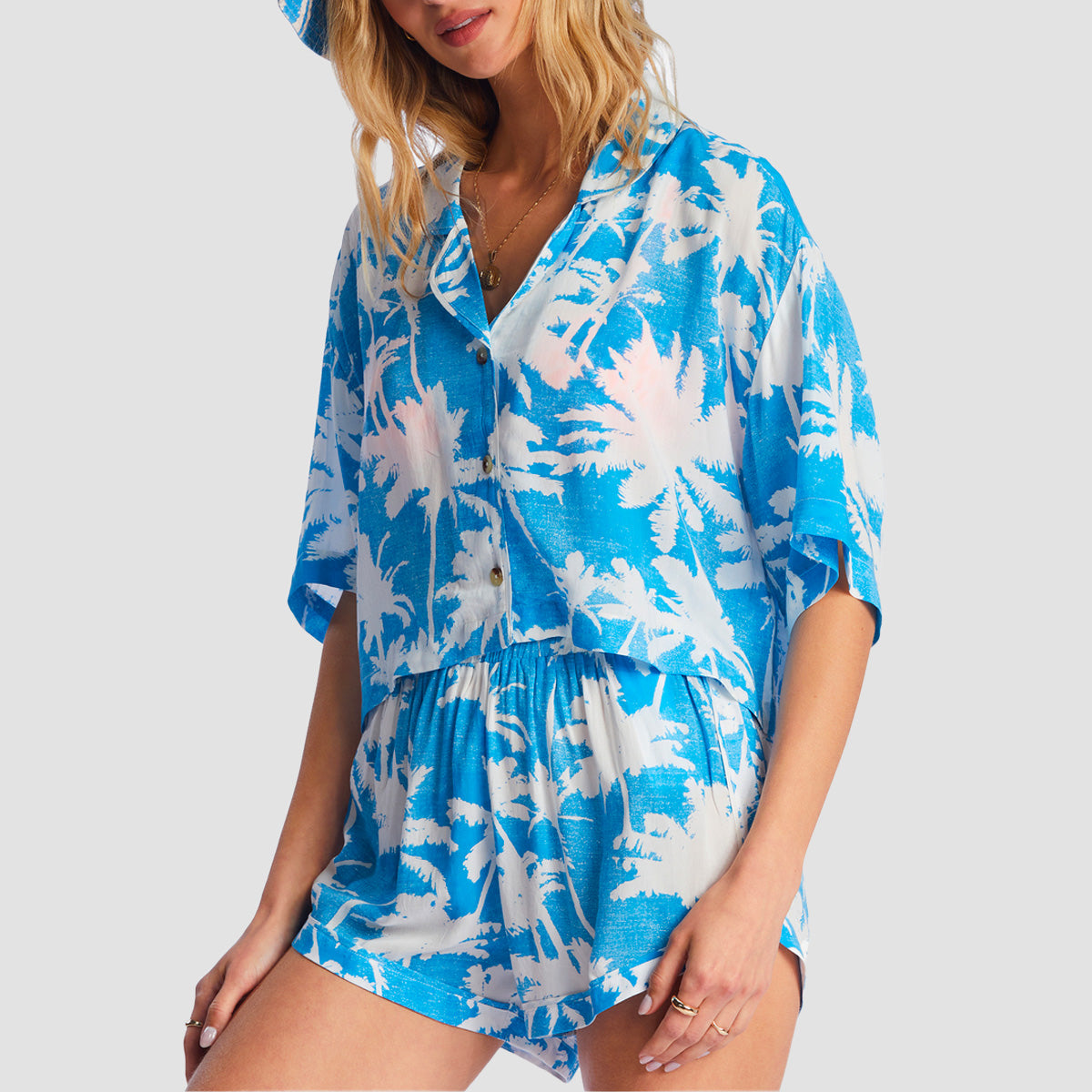 Billabong Sun Is Shining Cropped Short Sleeve Shirt Blue Hawaii - Womens