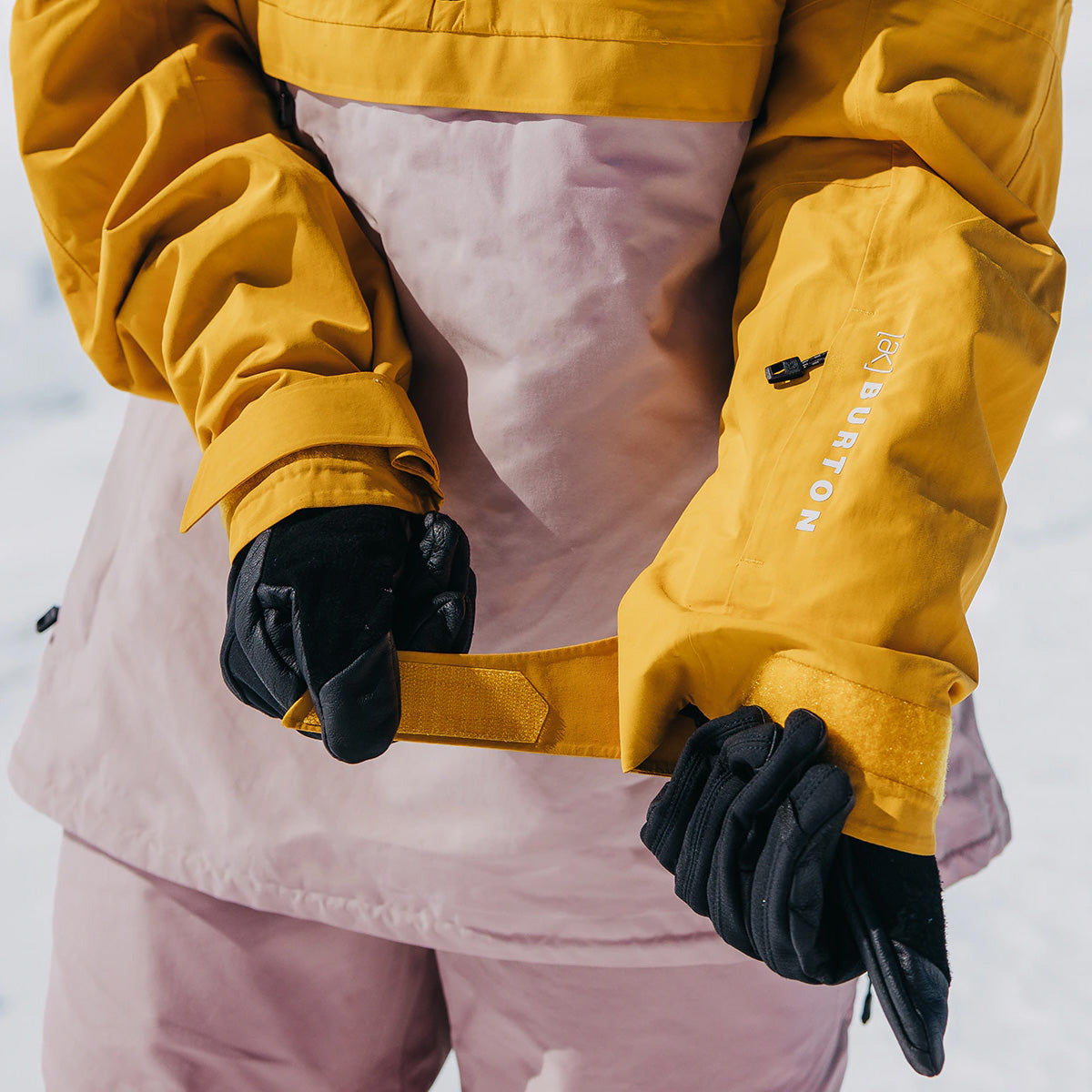Burton [ak] Kimmy GORE-TEX 2L Pullover Snow Jacket Goldenrod/Shadow Pink - Womens