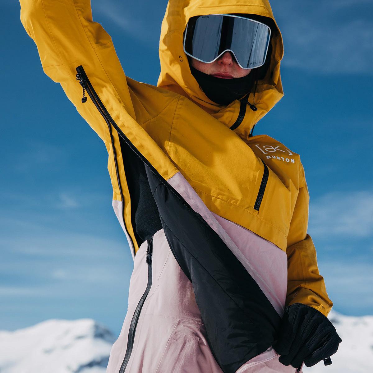 Burton [ak] Kimmy GORE-TEX 2L Pullover Snow Jacket Goldenrod/Shadow Pink - Womens