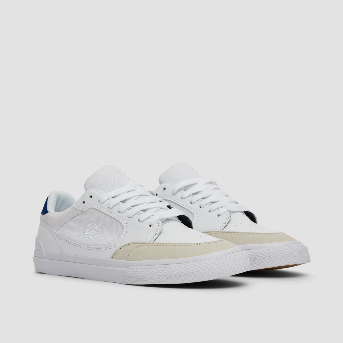 eS Caspian Shoes - White