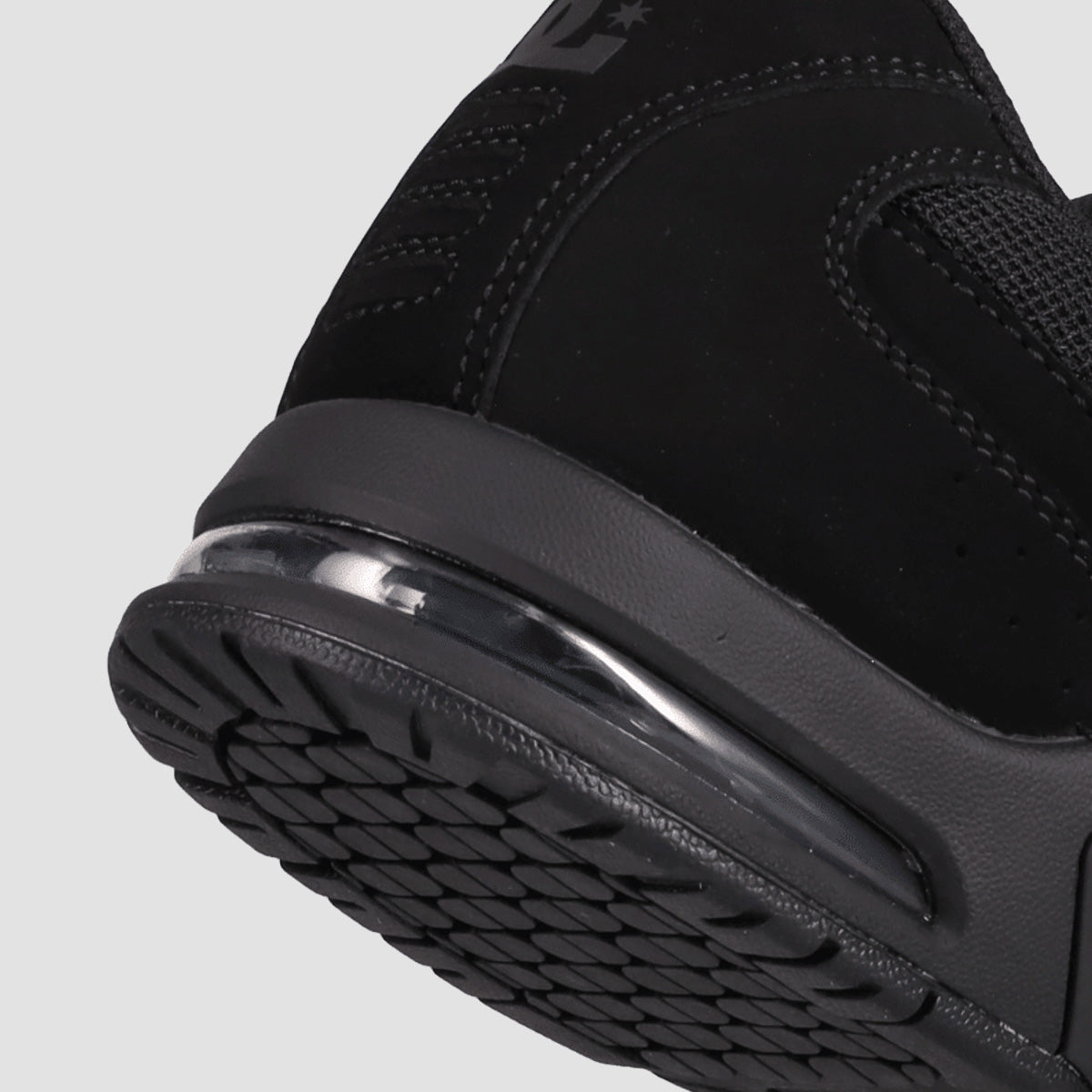 DC At-2 Shoes - Black/Black/Black