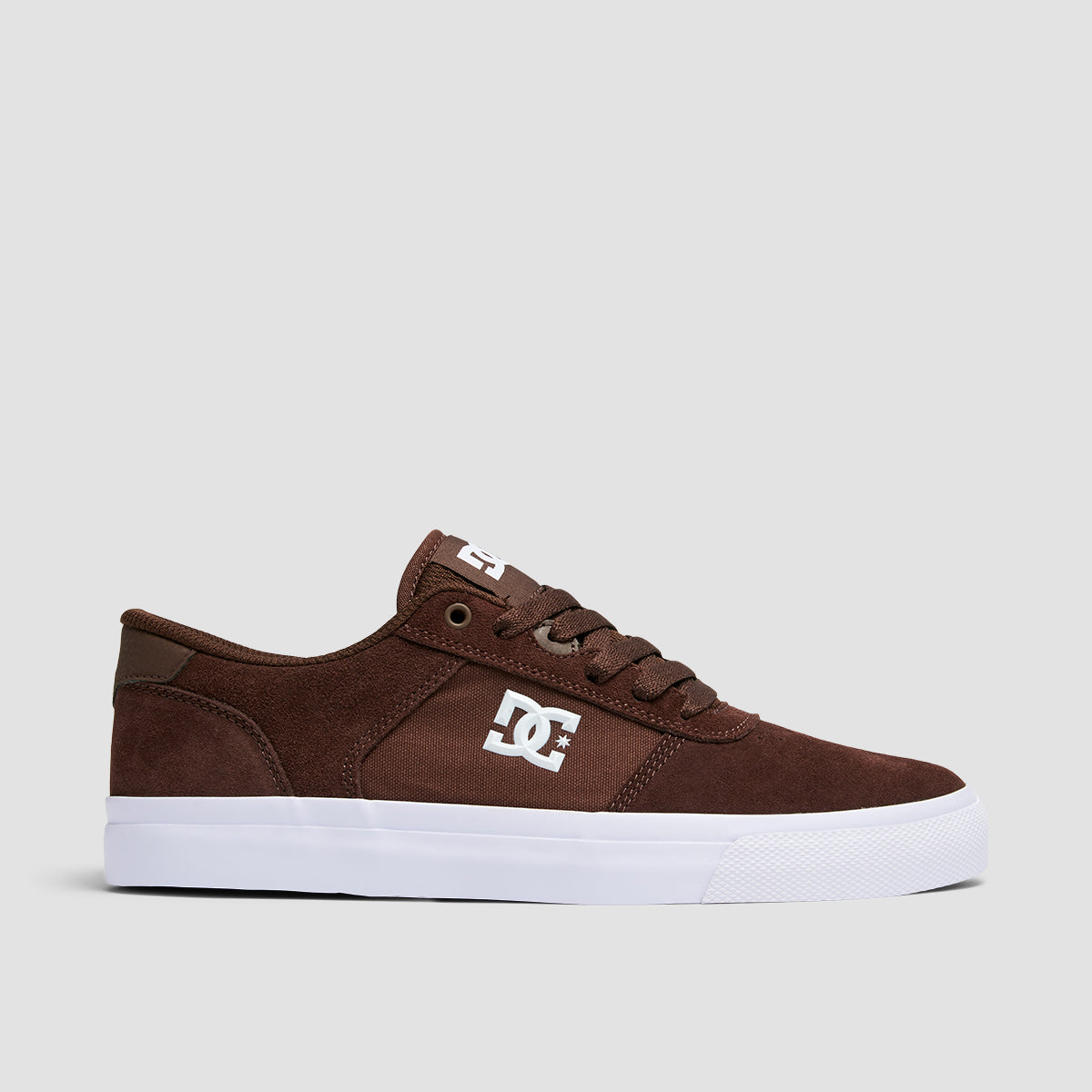 DC Teknic Shoes - Chocolate Brown