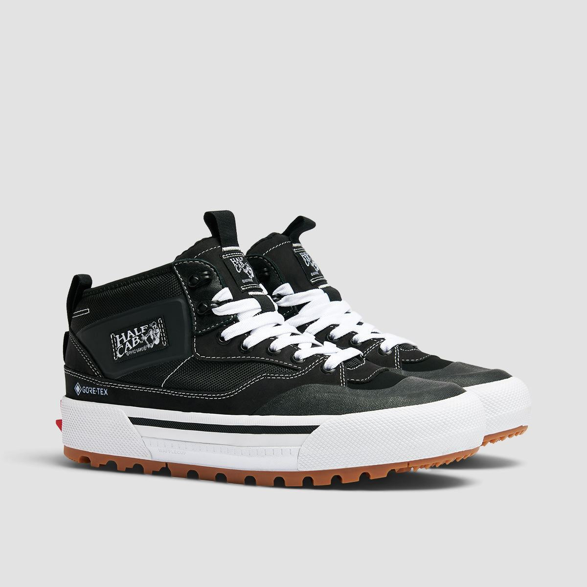 Vans Half Cab GORE-TEX MTE-3 Mid Top Shoes - Black/White