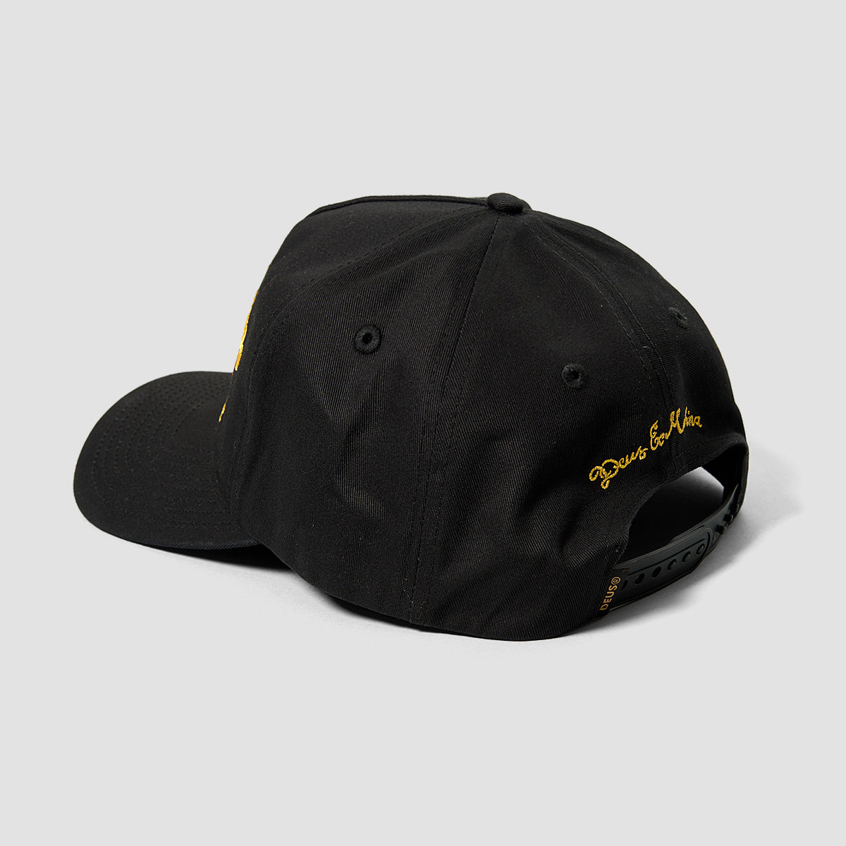 Deus Knucklebones Cap Black