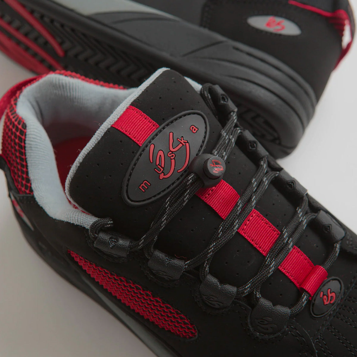 eS Muska Shoes - Black/Red