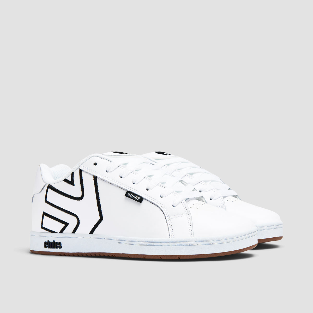 Etnies hot sale fader white