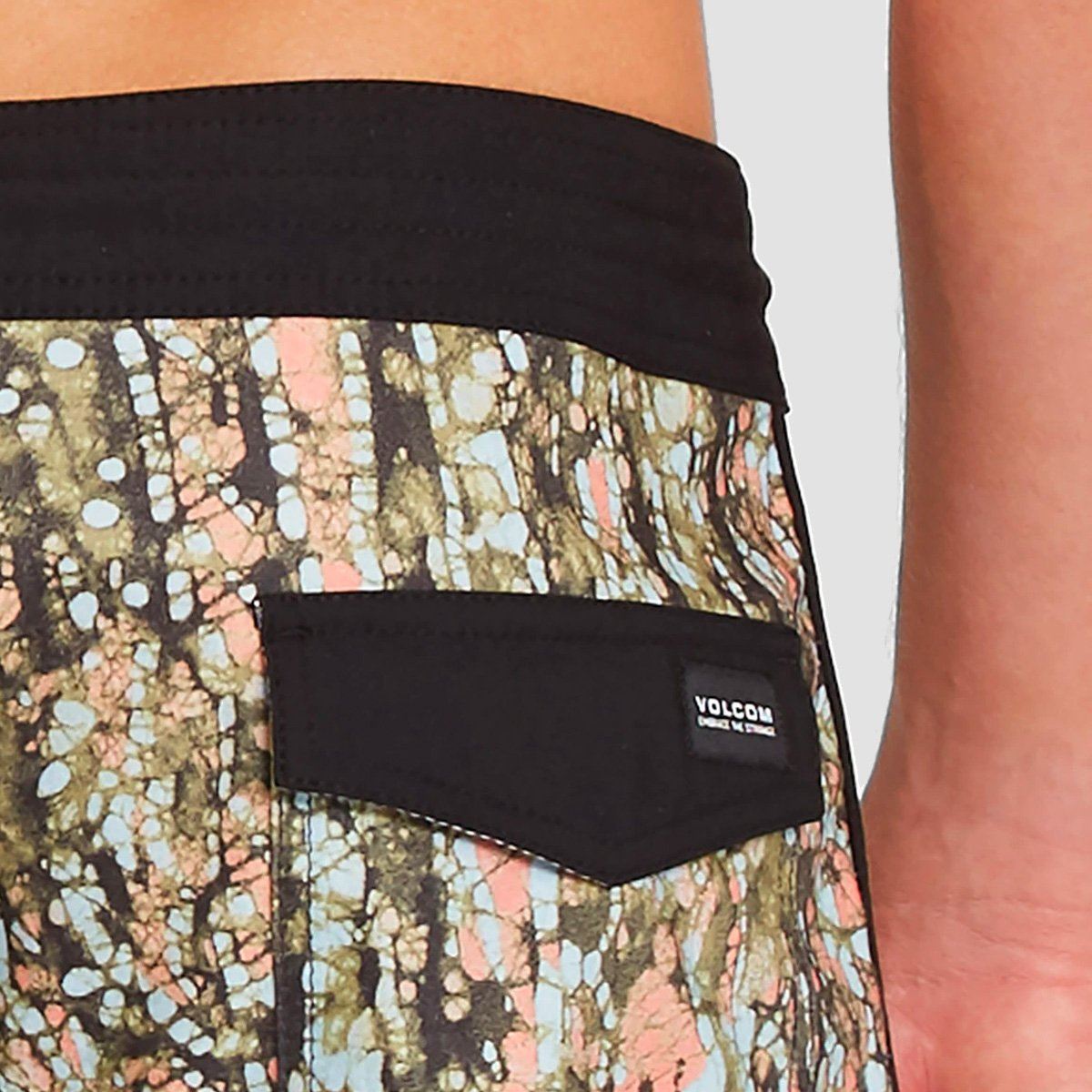 Volcom Sea Batik Scallop 19" Boardshorts Old Mill