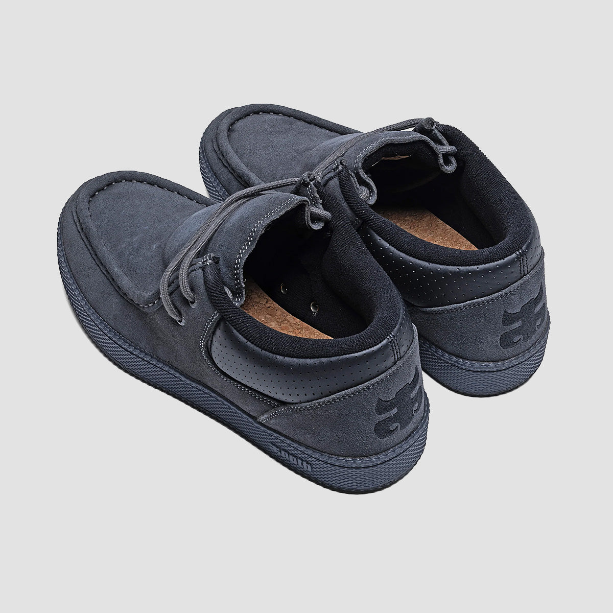 IPATH Cats Mid Top Shoes - Charcoal Suede/Perf Leather