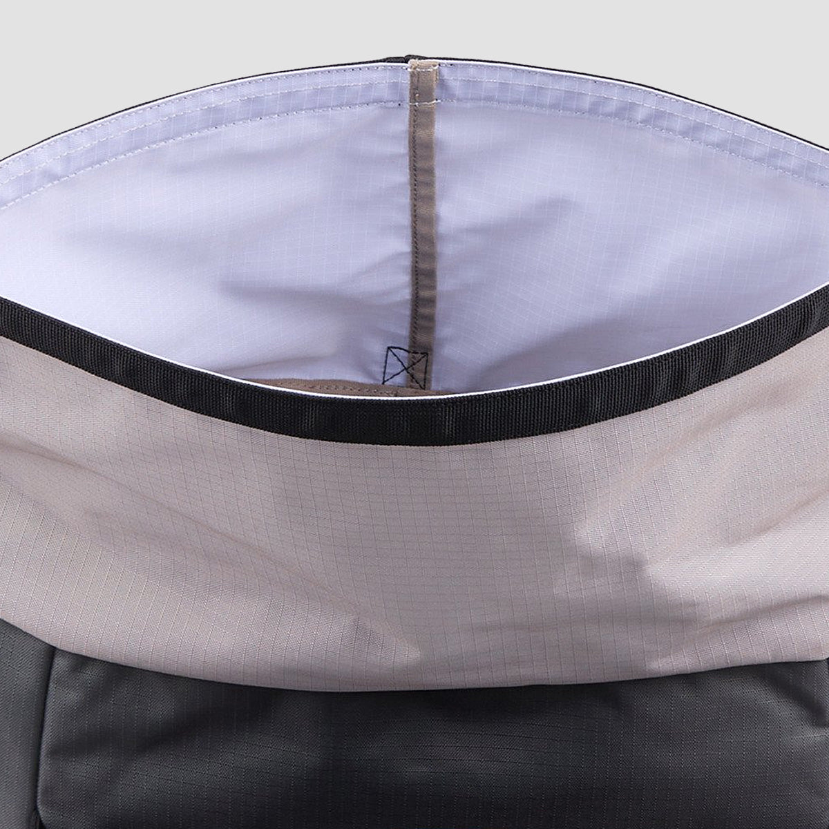 Quiksilver New Secret Sesh 37L Surf Backpack Grape Leaf