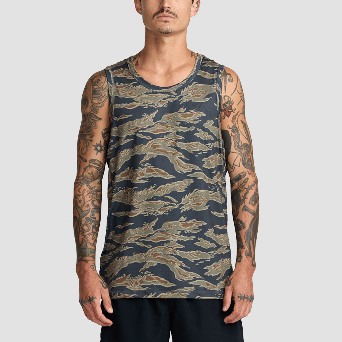RVCA VA Sport Vent Vest Tiger Camo