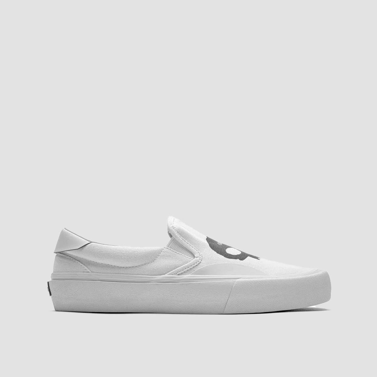 STRAYE X Zero Ventura XR Slip On Shoes - White Canvas