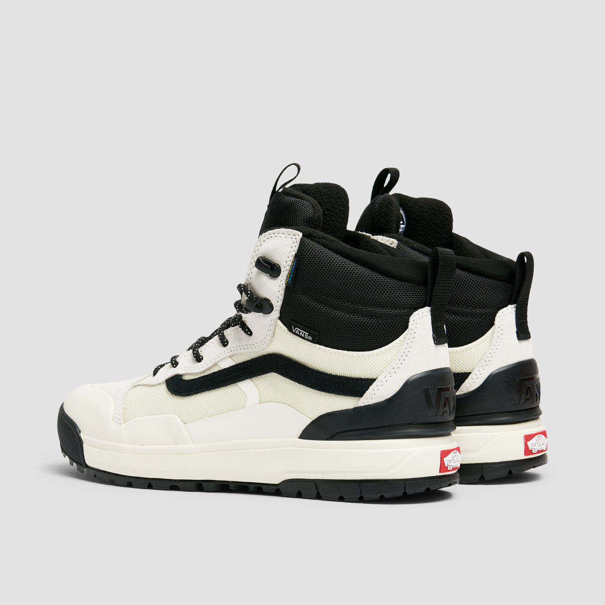 Vans UltraRange EXO Hi MTE2 High Top Shoes - Marshmallow/Black