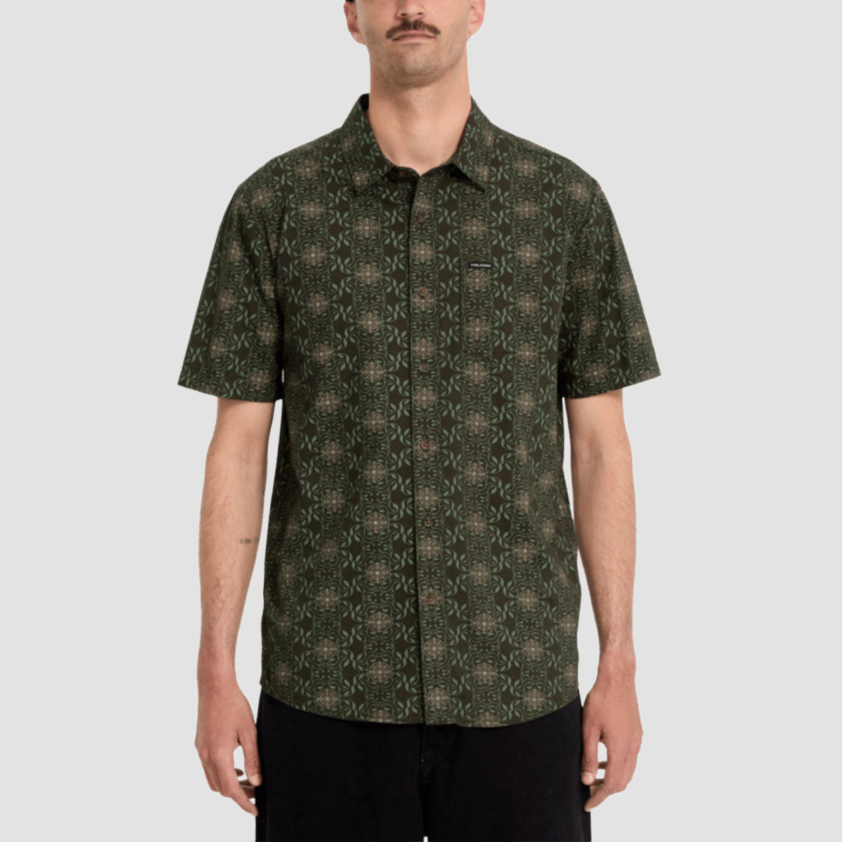 Volcom Scaler Stone Woven Short Sleeve Shirt Squadron Green