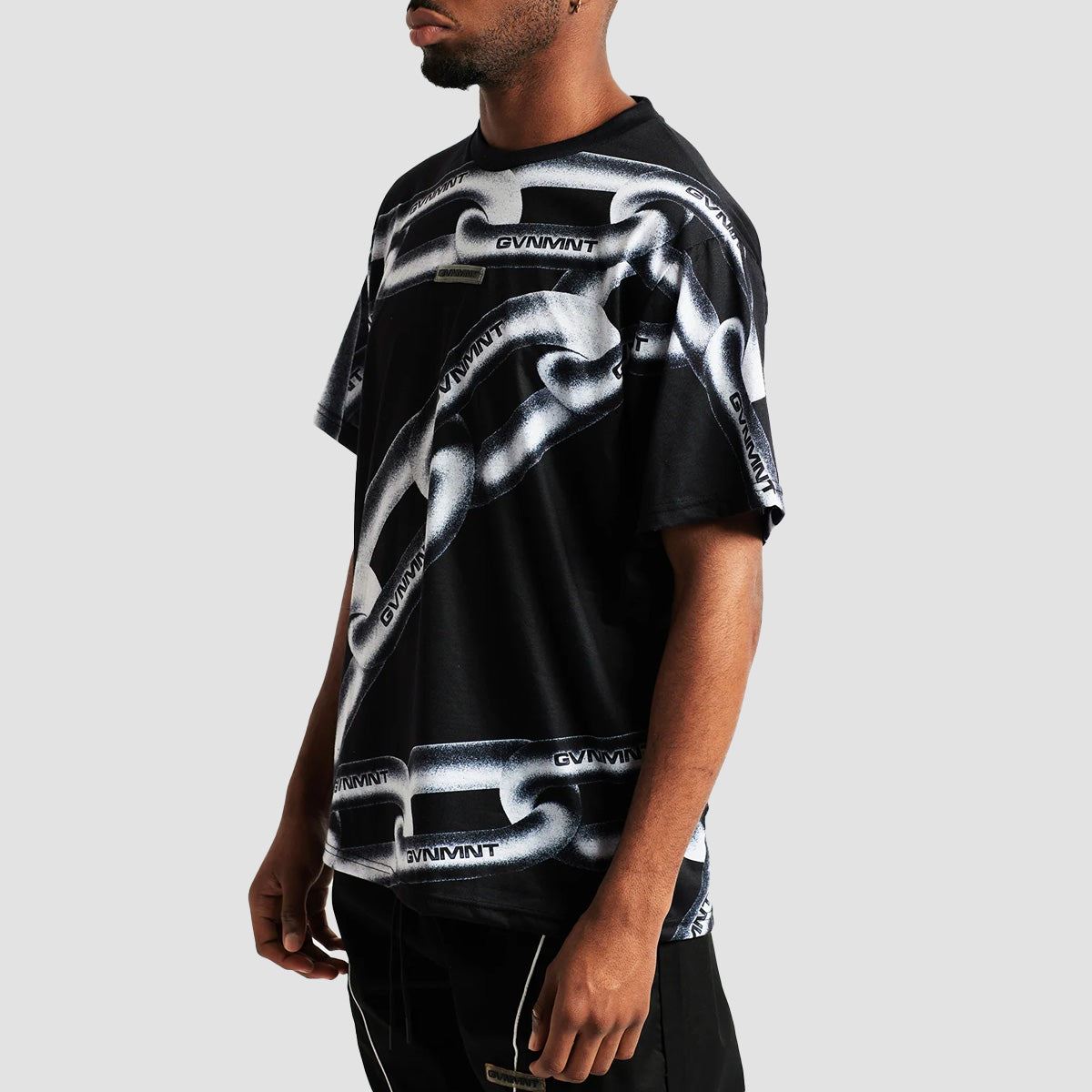 GVNMNT Chained T-Shirt Black