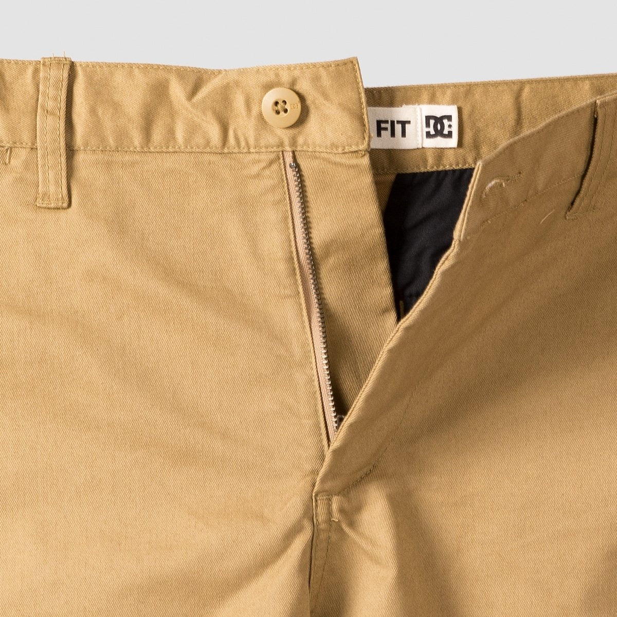 DC Worker Straight 20.5 Chino Shorts Khaki - Clothing