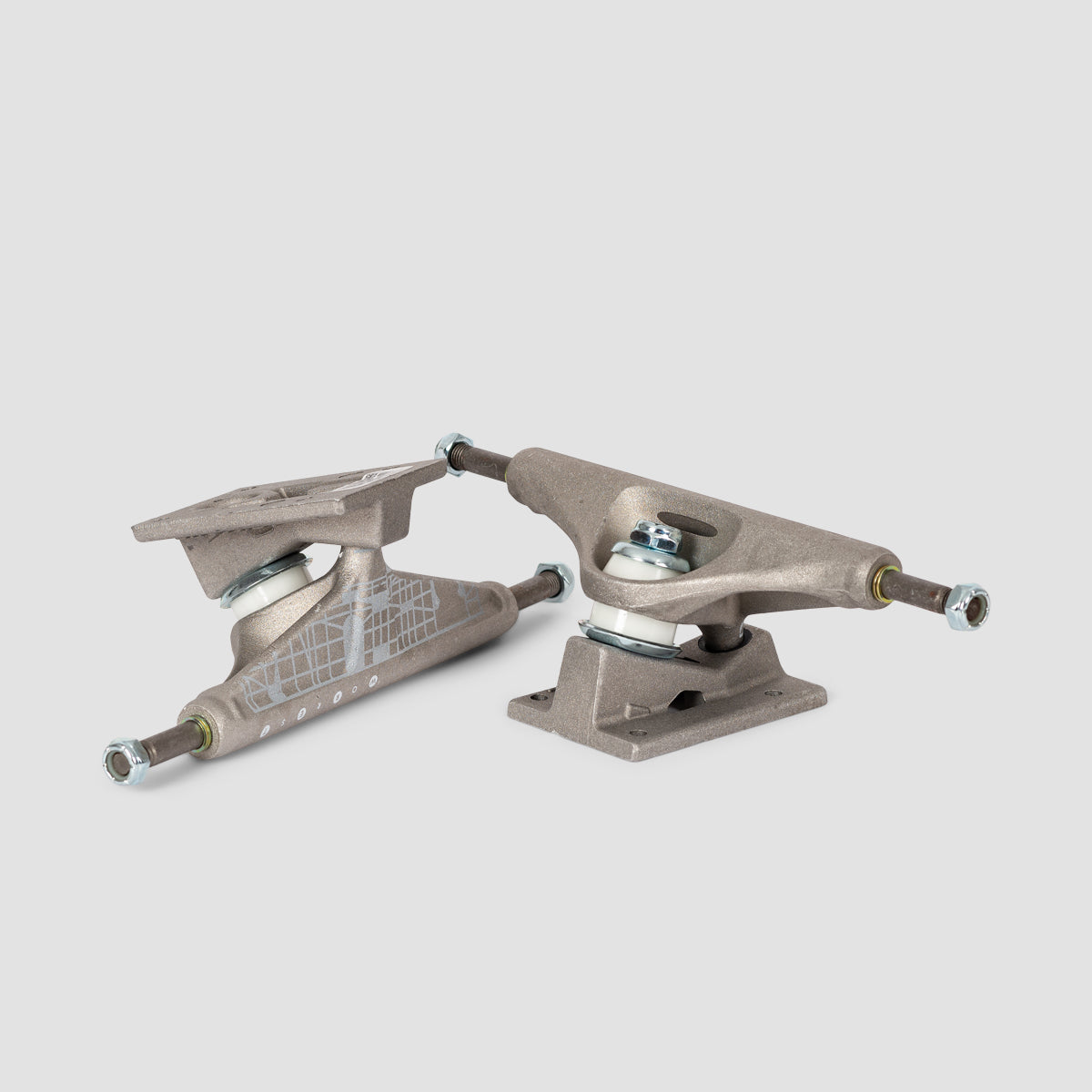 Venture 5.6 Worrest Plaza Raw Skateboard Trucks 1 Pair - 8.25"