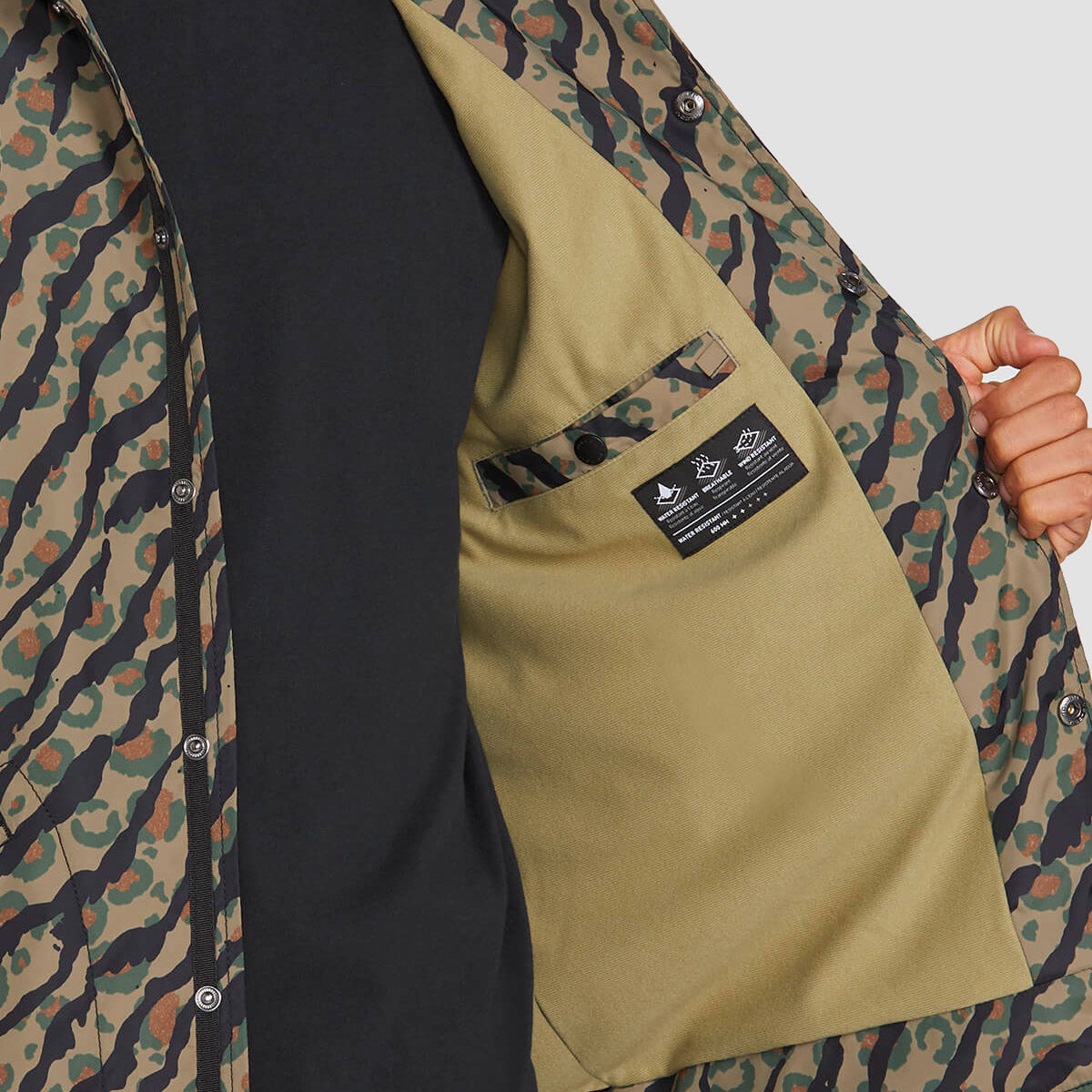 Volcom Brews Coach Jacket Camouflage